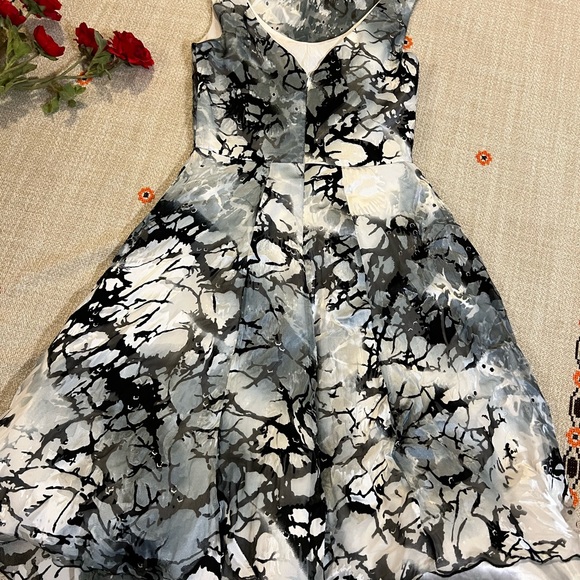 Cartise Women Black White And Gray Cocktail Dress Size 2 - Picture 9 of 10